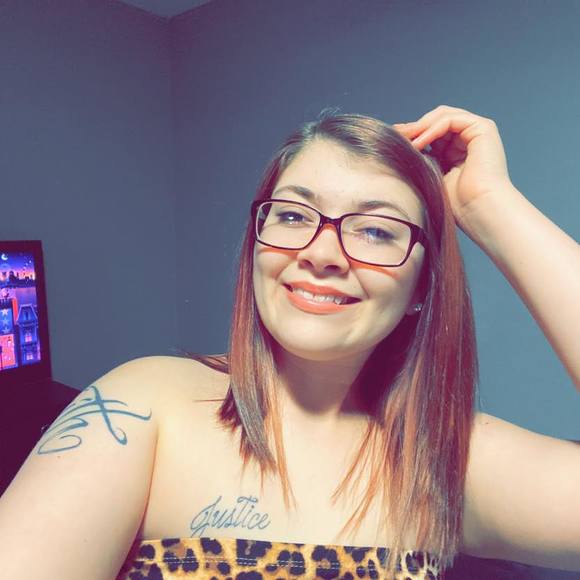 maisie_maee